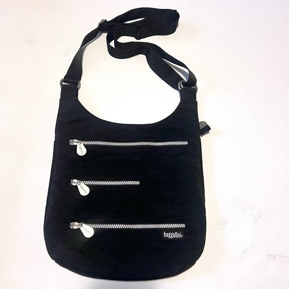 Baggallini Crossbody Hipster Travel Bag Black Nylon Triple Zip Adjustable Strap - Picture 1 of 12